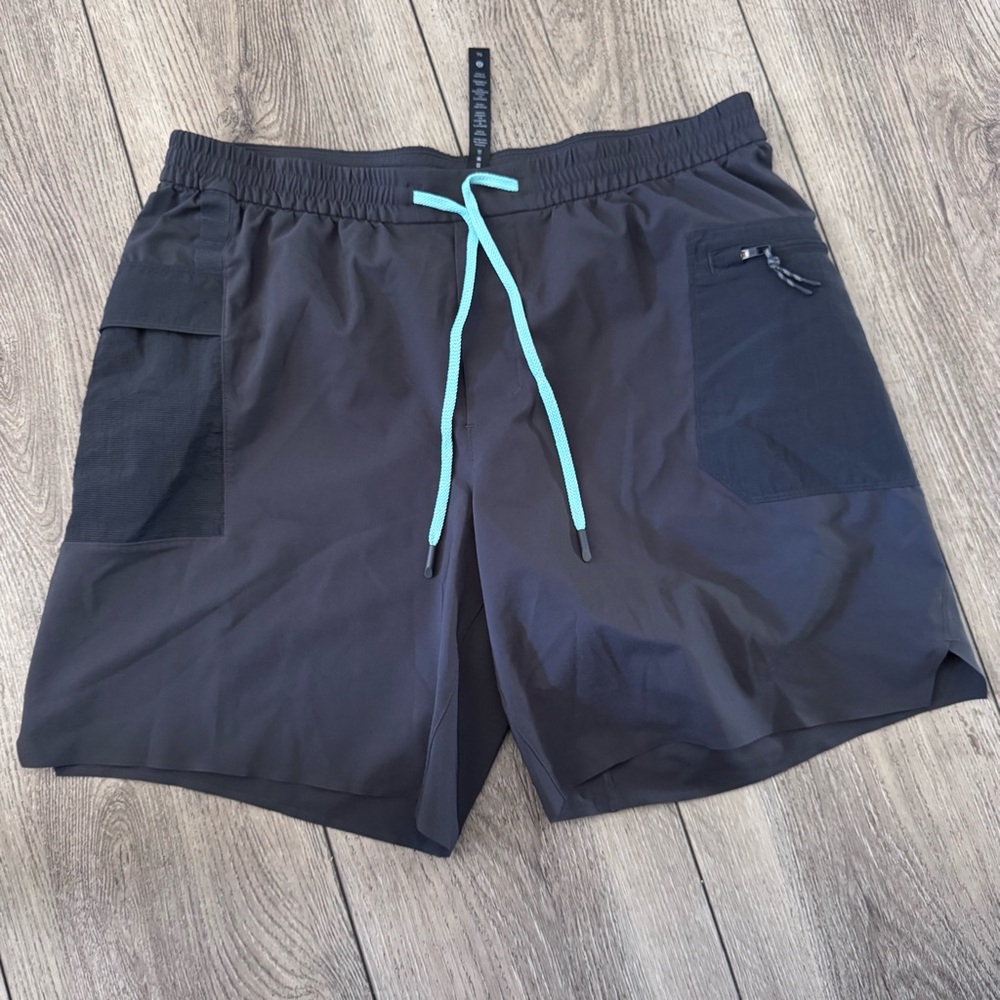 Lululemon Water Repellent Hiking Short LM7AXXS